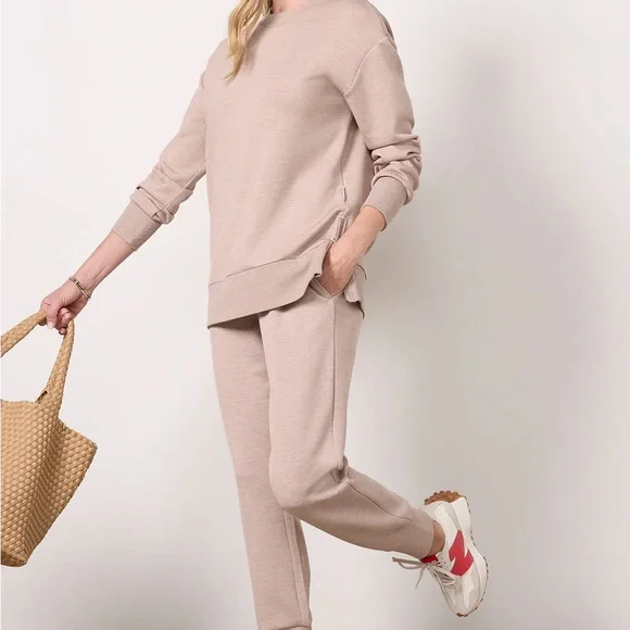 Varley slim cuff pant, size large! - Picture 3 of 8